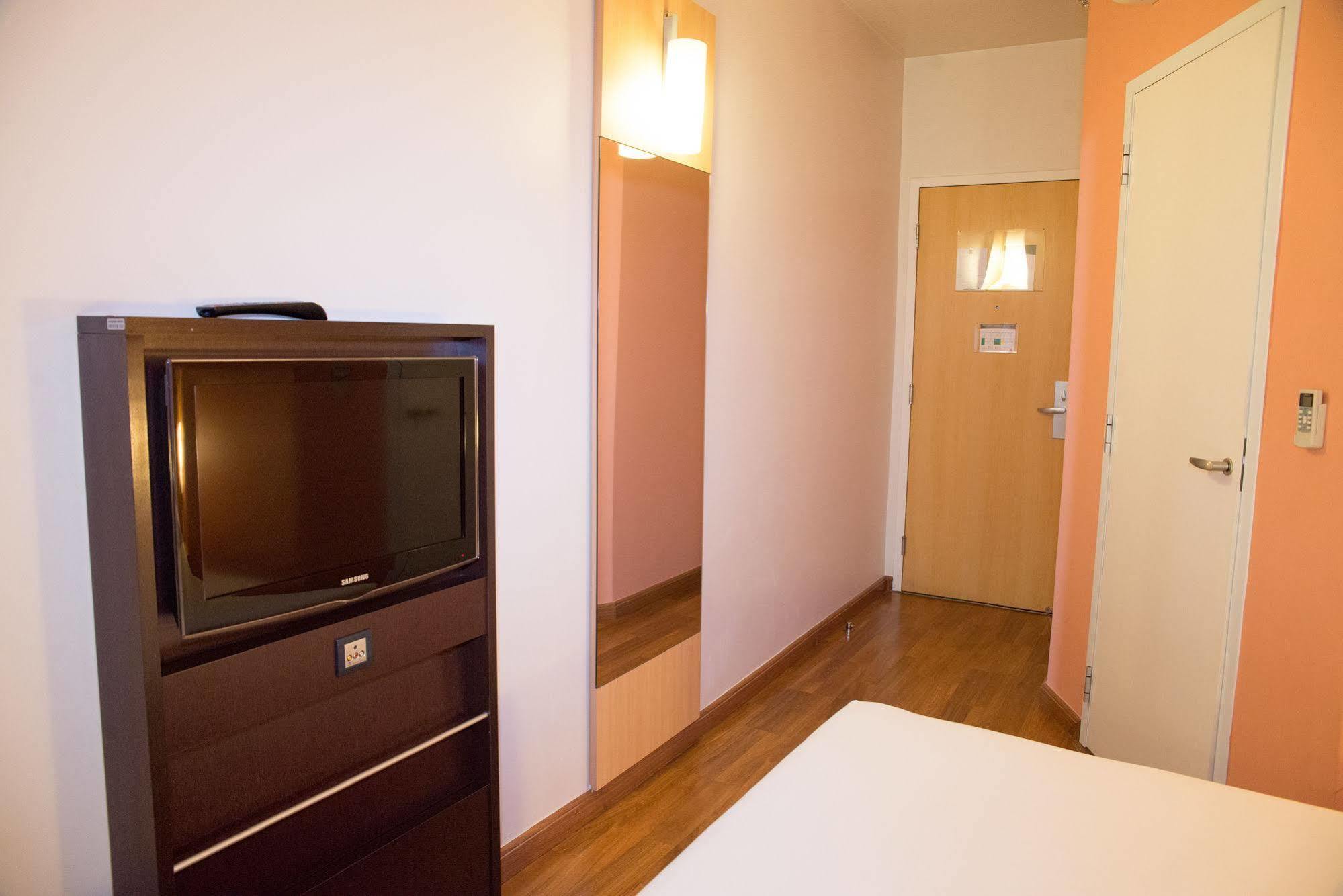 Hotel Ibis Contagem Ceasa Extérieur photo
